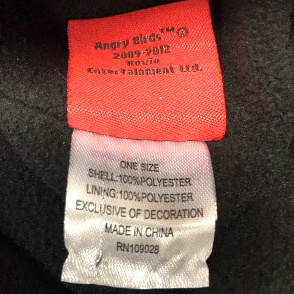 Angry Birds Hat and Black Gloves - Picture 7 of 7